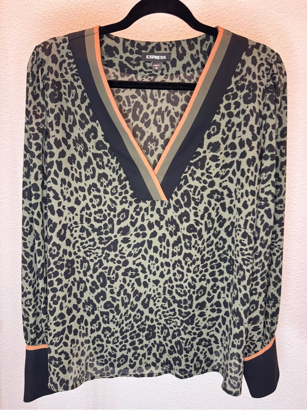 Express Leopard Print V-Neck Blouse Olive Black Long Sleeve Women’s